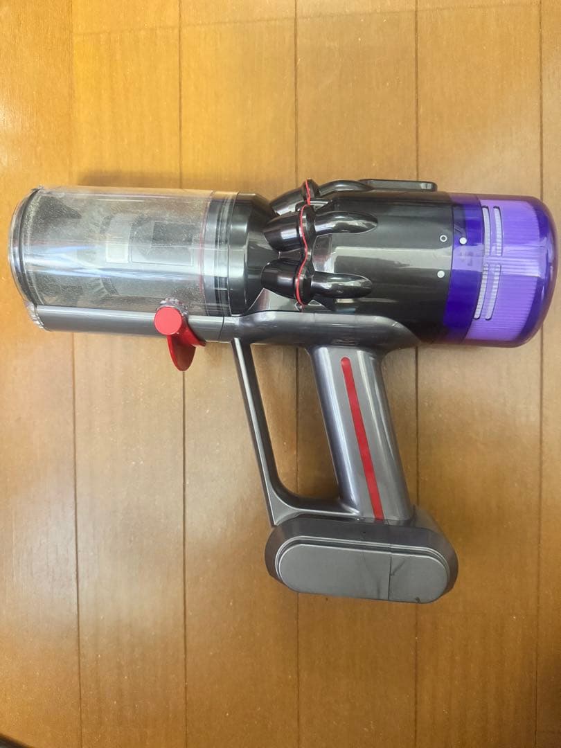 美品　ダイソン サイクロン式ハンディクリーナー パープル　数回使用のみ