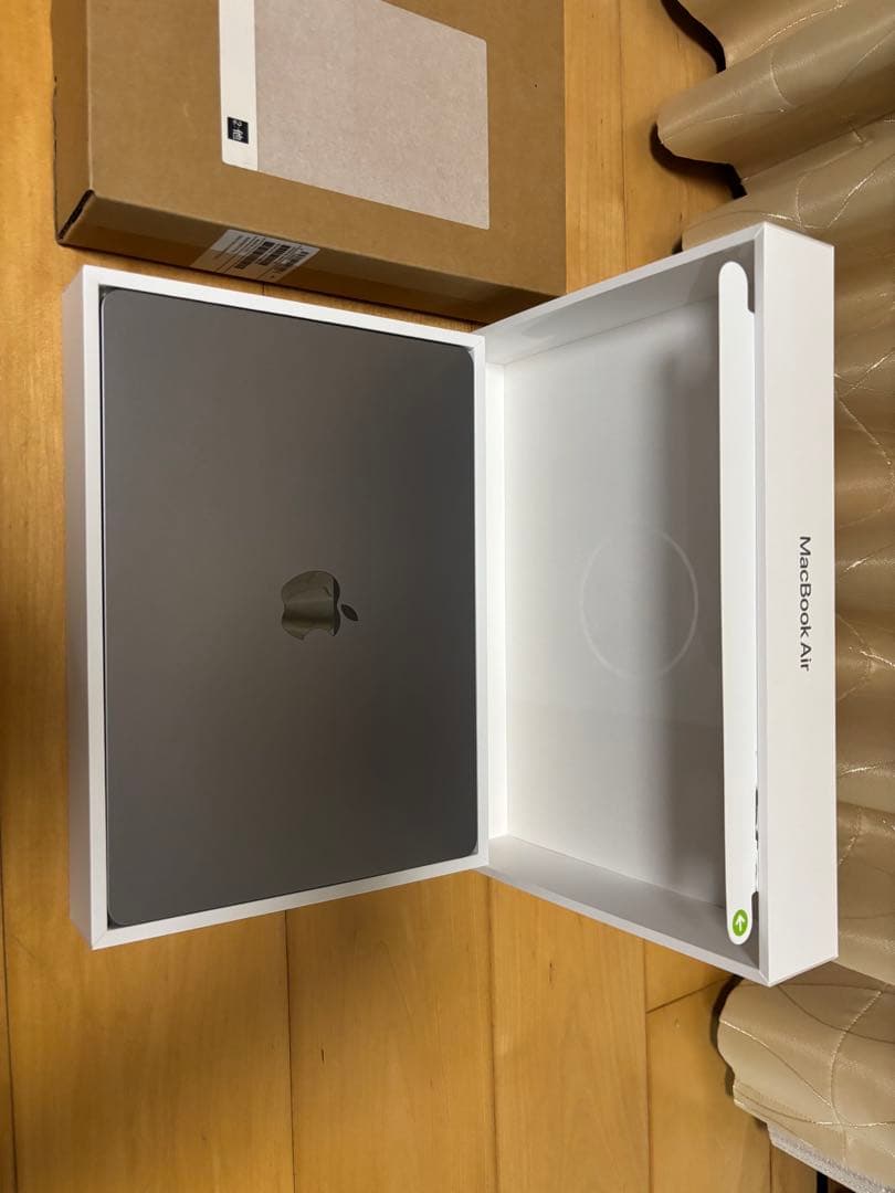 Apple MacBook Air M3 8 gb 512 gb 2024モデル