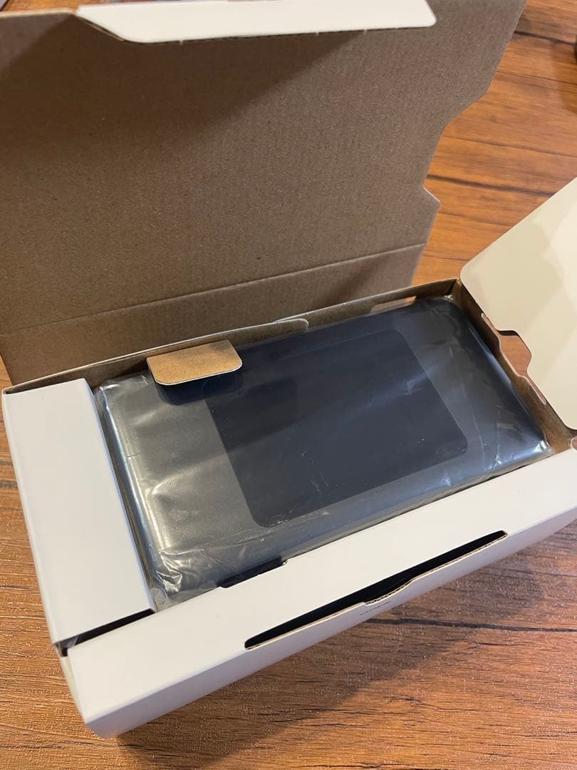 《未使用品》speed wi-fi dock 5g 01 ブラック