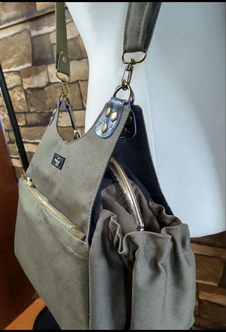帆布３Weyあおりがま口バッグ リュック カーキ系 ハンドメイド