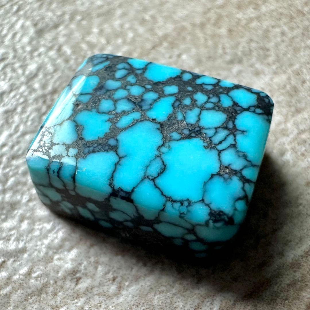 ターコイズ　クラウドマウンテン11.3ct ミディアムハイグレード　ナチュラル