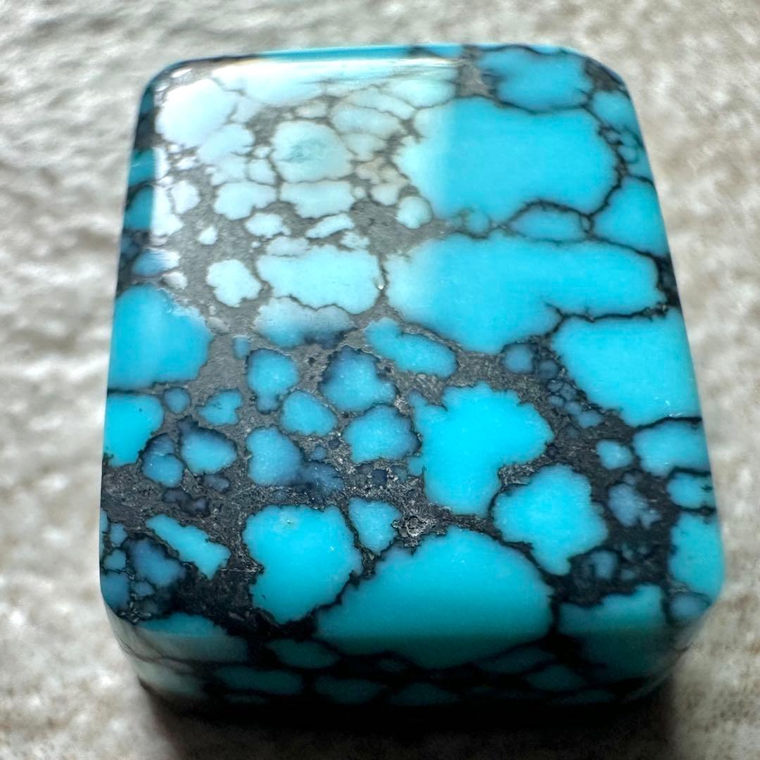 ターコイズ　クラウドマウンテン11.3ct ミディアムハイグレード　ナチュラル