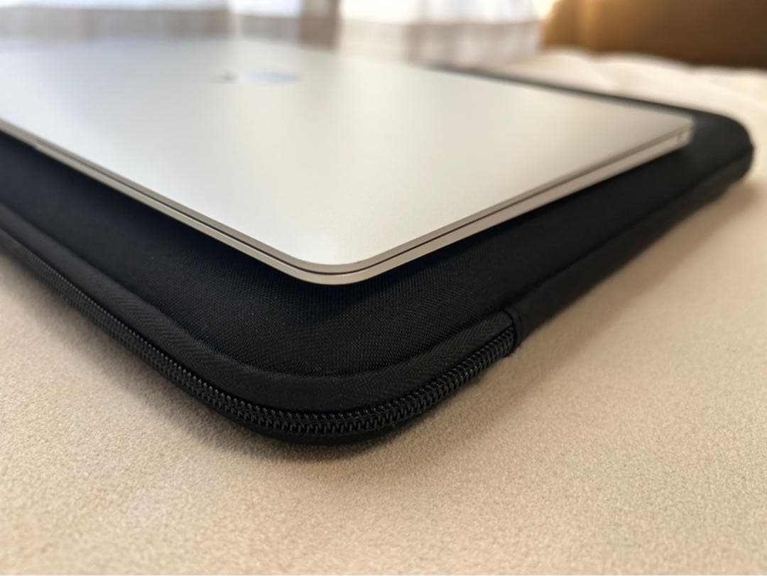 Apple MacBook Air (M1,2020) 8GB 【美品】