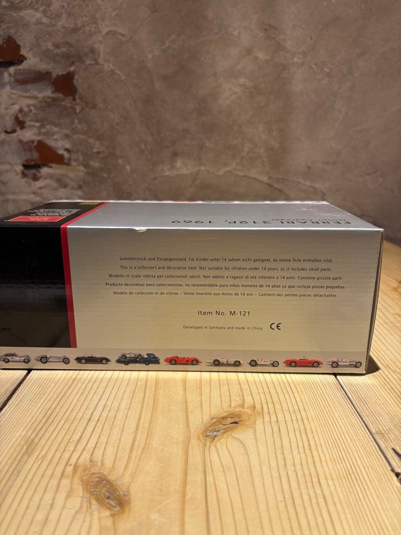 CMC 1/18 フェラーリ312P エンジ1969