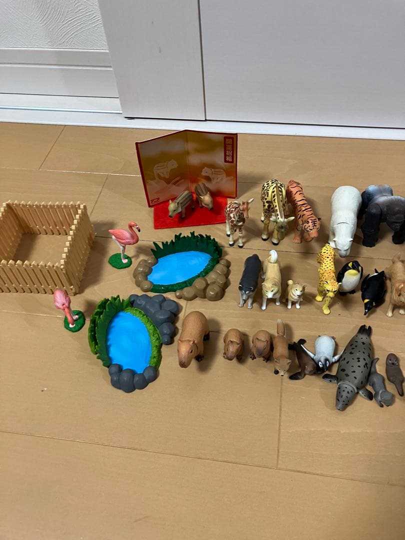 アニヤ　動物フィギュアセット