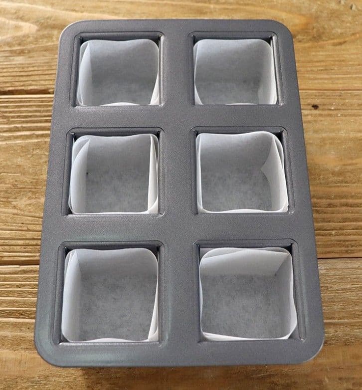 コッタ　キューブ型蓋付き　60mm角　2個　専用のシリコン敷紙付