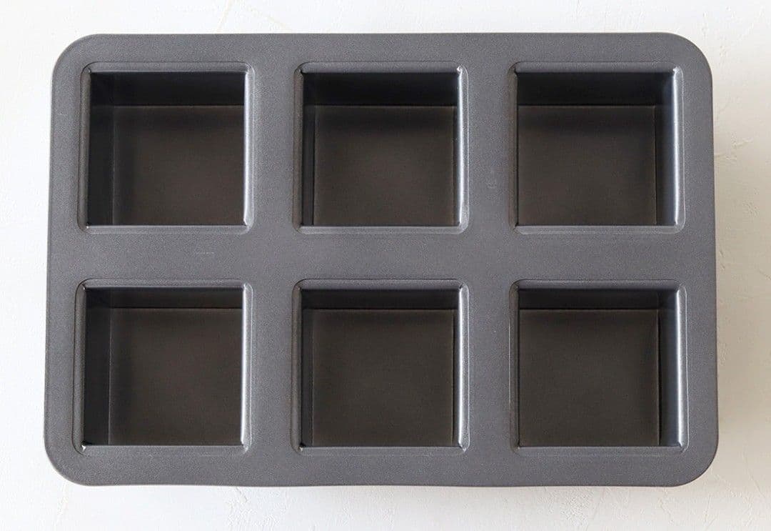 コッタ　キューブ型蓋付き　60mm角　2個　専用のシリコン敷紙付