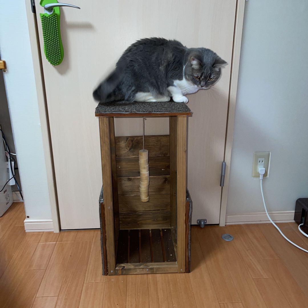 キャットタワー　DIY 幅約31cm×奥行約30.5cm×高さ約61.5cm