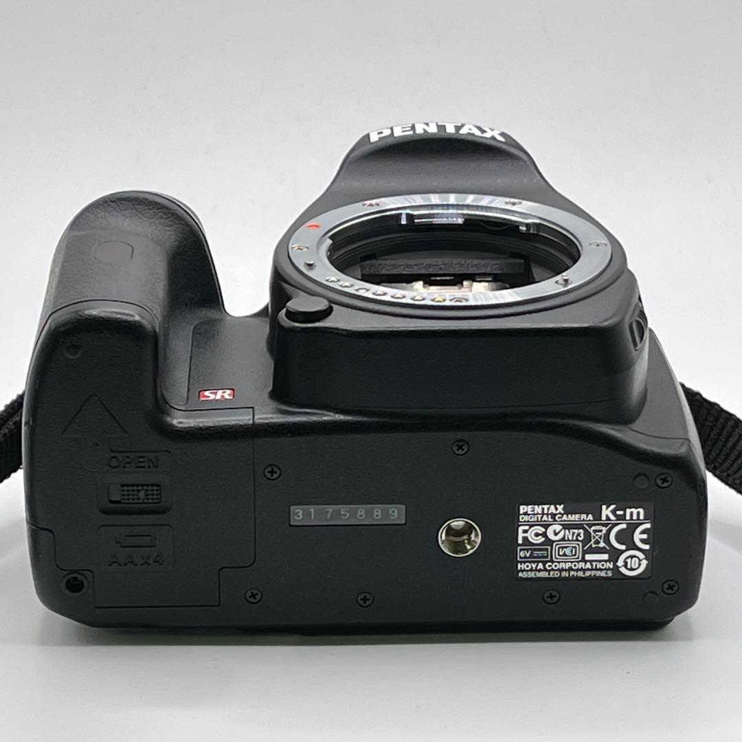 PENTAX K-m 約1010万画素 単3形電池4本で動作 + 18-55mm