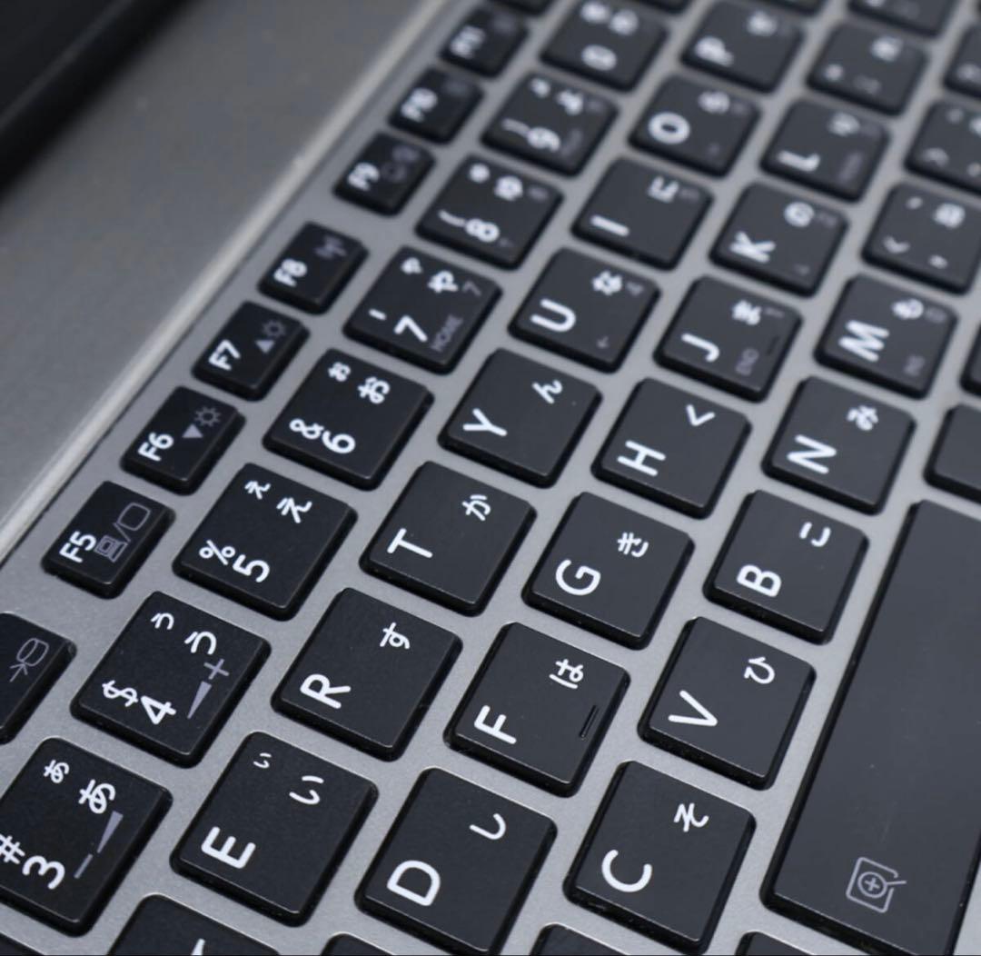 ★中古東芝パソコンSSD128GB メモリ8GB★R63/M ノートPC317