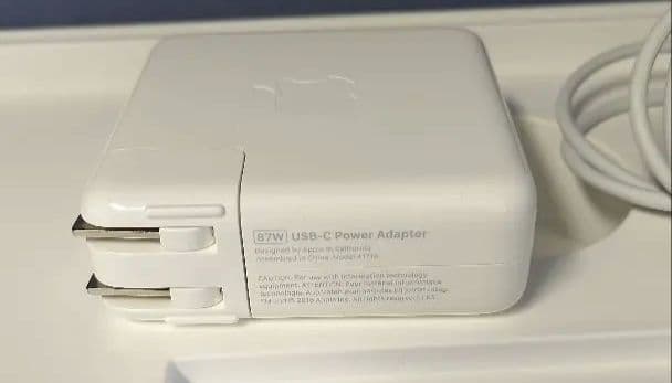 MacBookPro 2017 15インチ RAM:16GB 容量:512GB