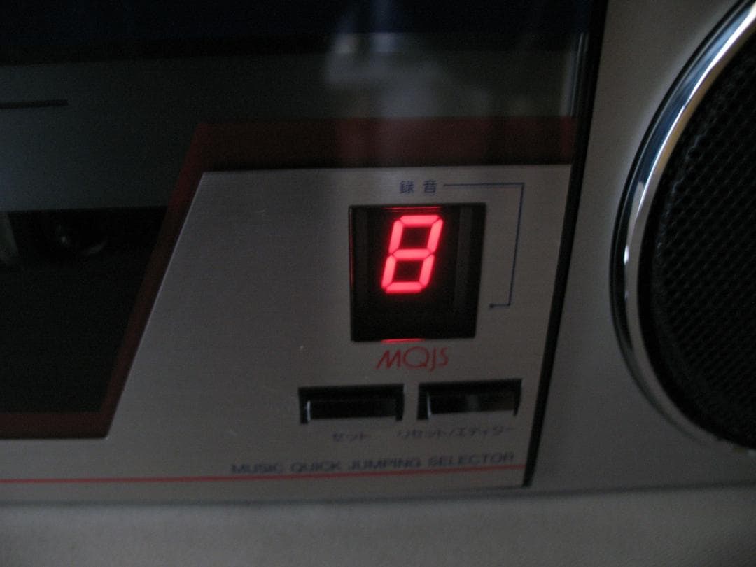 東芝 ラジカセ★ BOMBEAT mini RT-S65★中古難あり