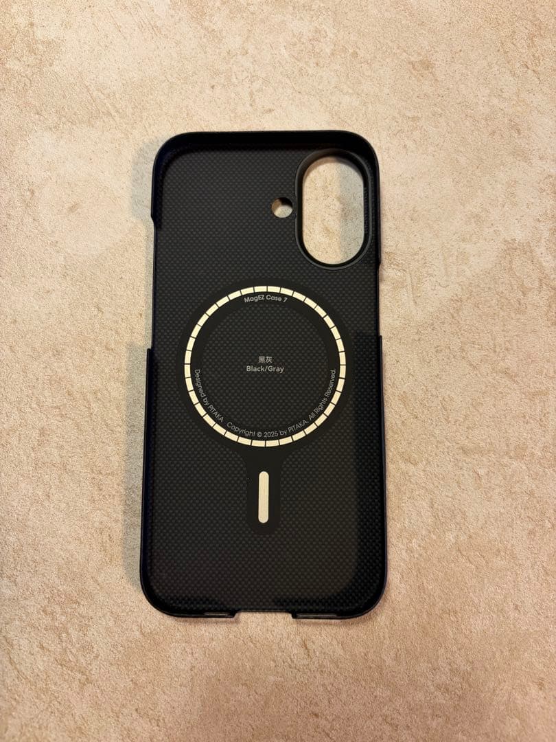 PITAKA iPhone 17 ultra slim case ブラック