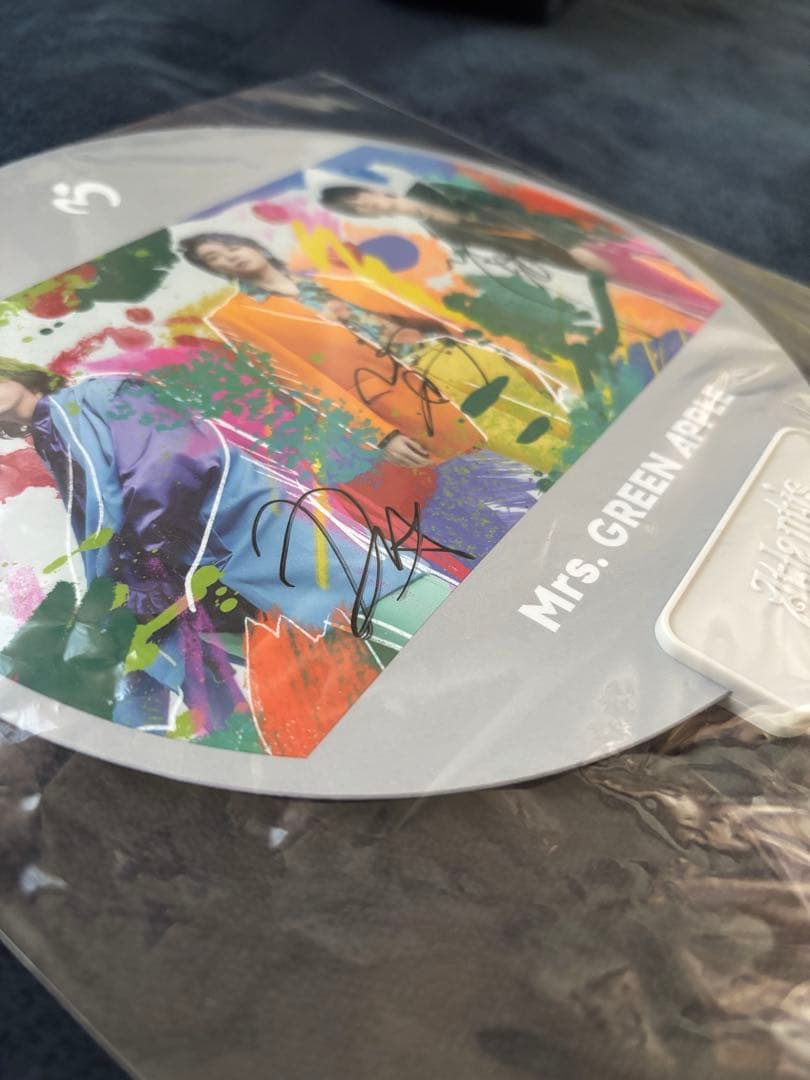 Mrs.GREENAPPLE サイン入りうちわ 本物保証