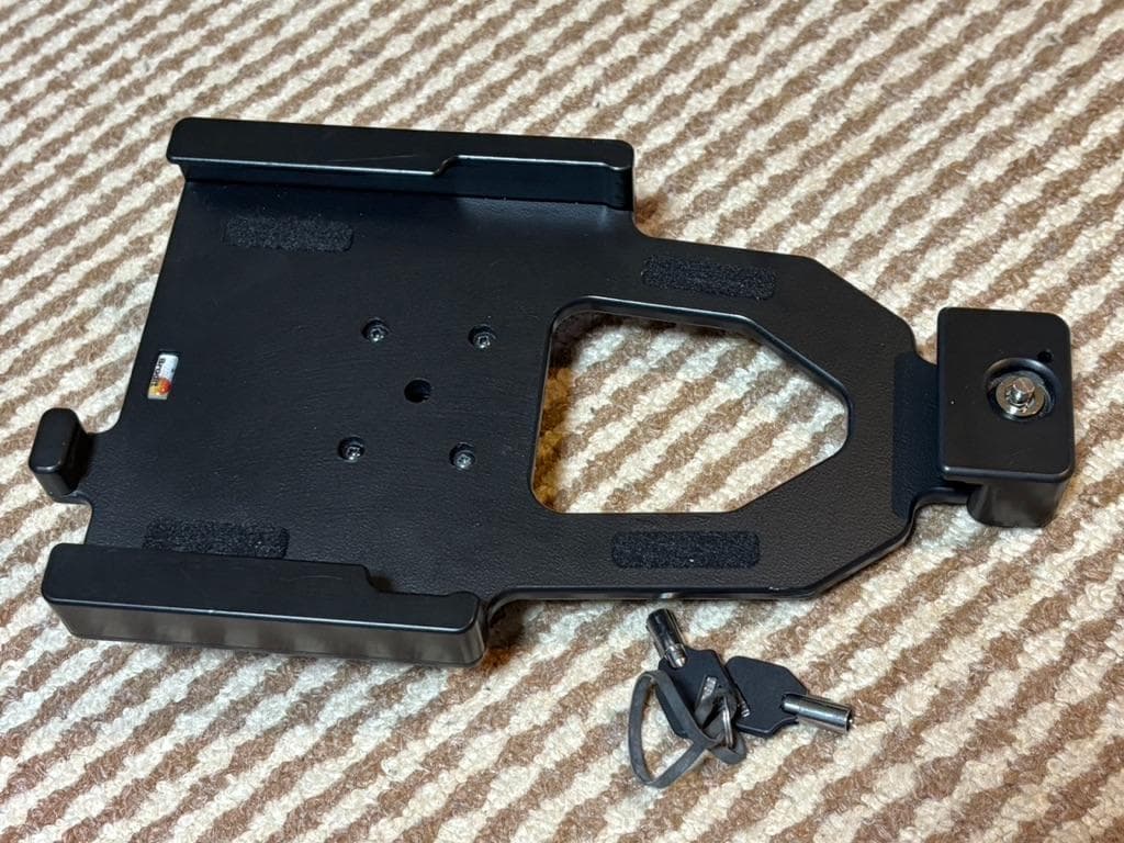 Galaxy Tab Active 2,3,5　タブレットマウント 鍵付