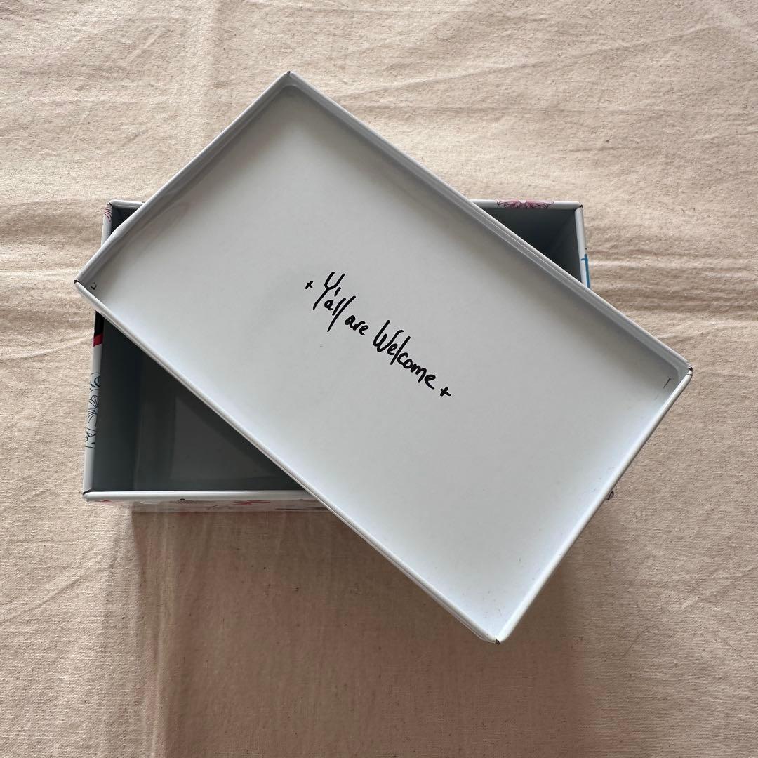 CHROME HEARTS クロムハーツ ヨックモックCH BOX Cookie