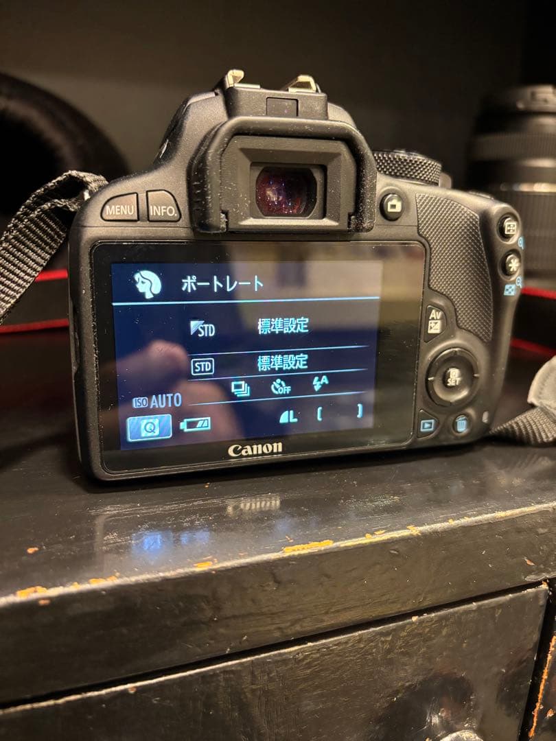 Canon EOS kissx7デジタル一眼レフカメラ