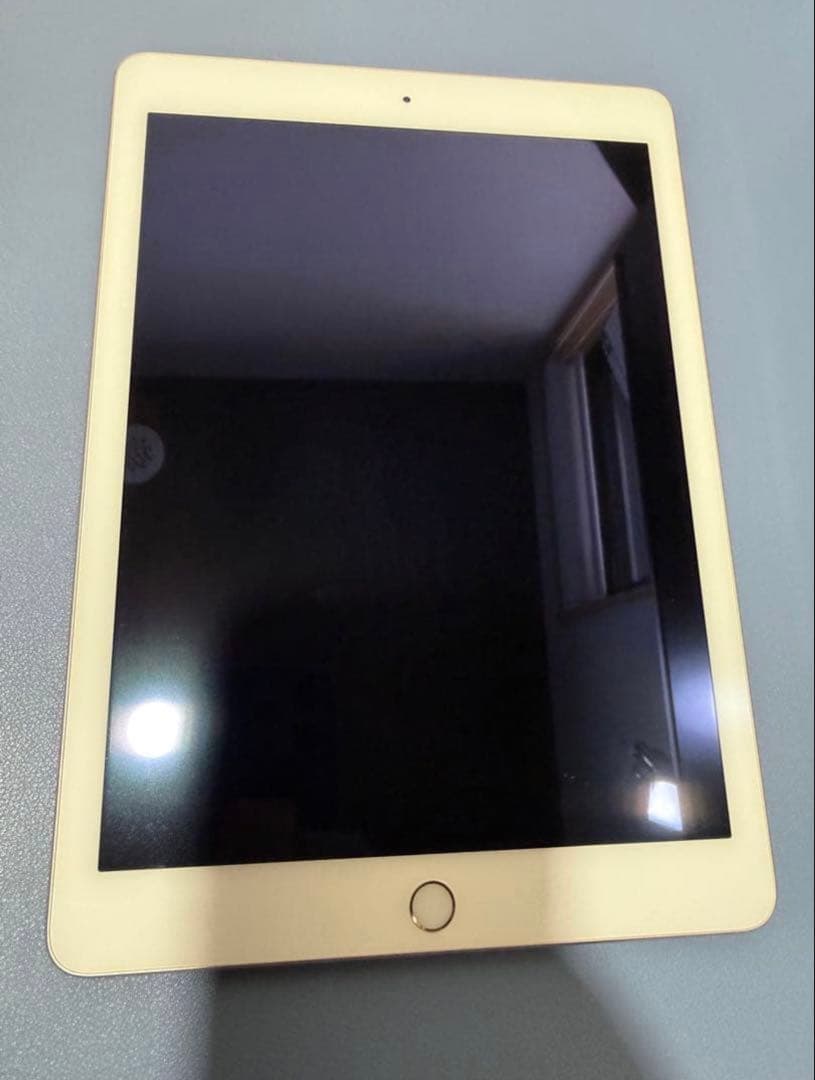 【美品】iPad Air 2 128GB ゴールド