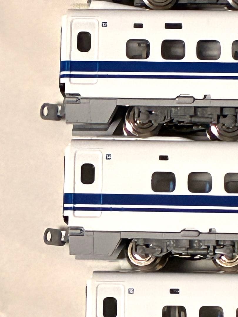 700系東海道山陽新幹線14両　tomix ライト点灯2両動力動作確認済