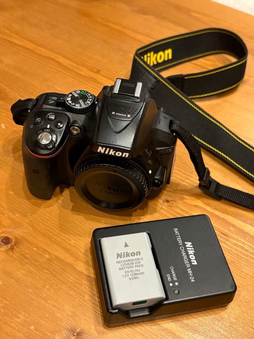 デジタルカメラ Nikon D5300