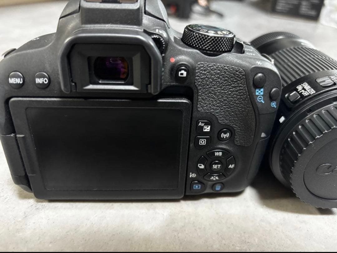 CANON EOS KISS X9iのダブルズームキット