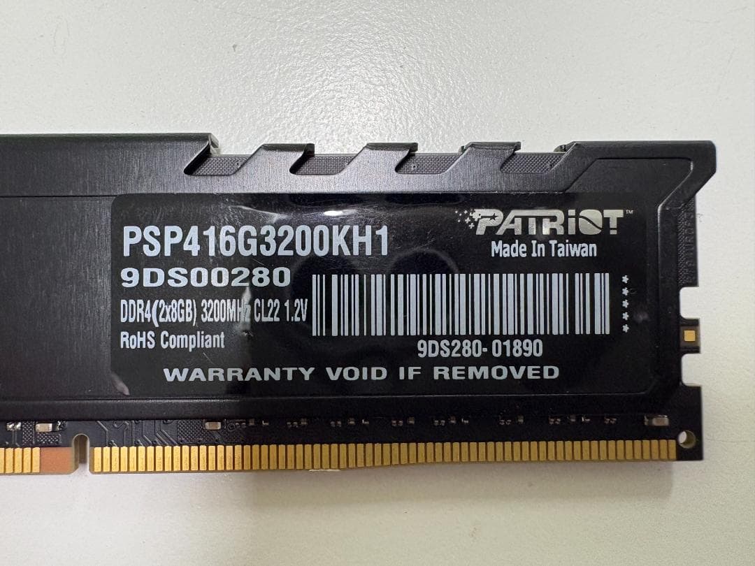W*D様 Patriot 16GB DDR4 3200MHz メモリ9DS002