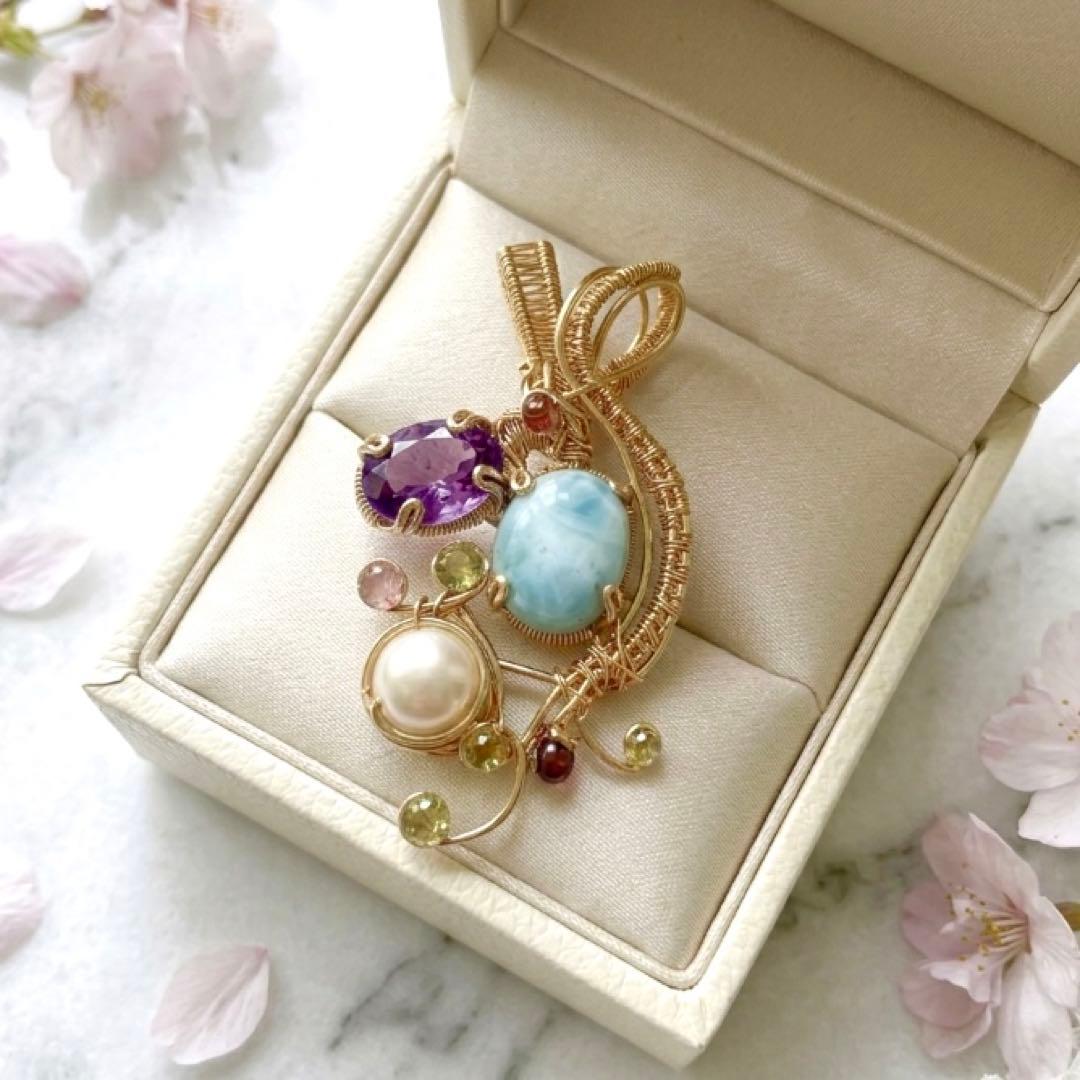 【一点物】海と空の雫　ラリマーとアメジストの贅沢ワイヤーラップペンダント