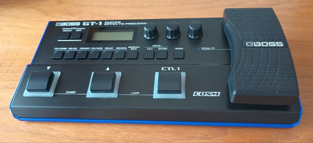 BOSS GT-1 ギターエフェクター 本体 箱付き