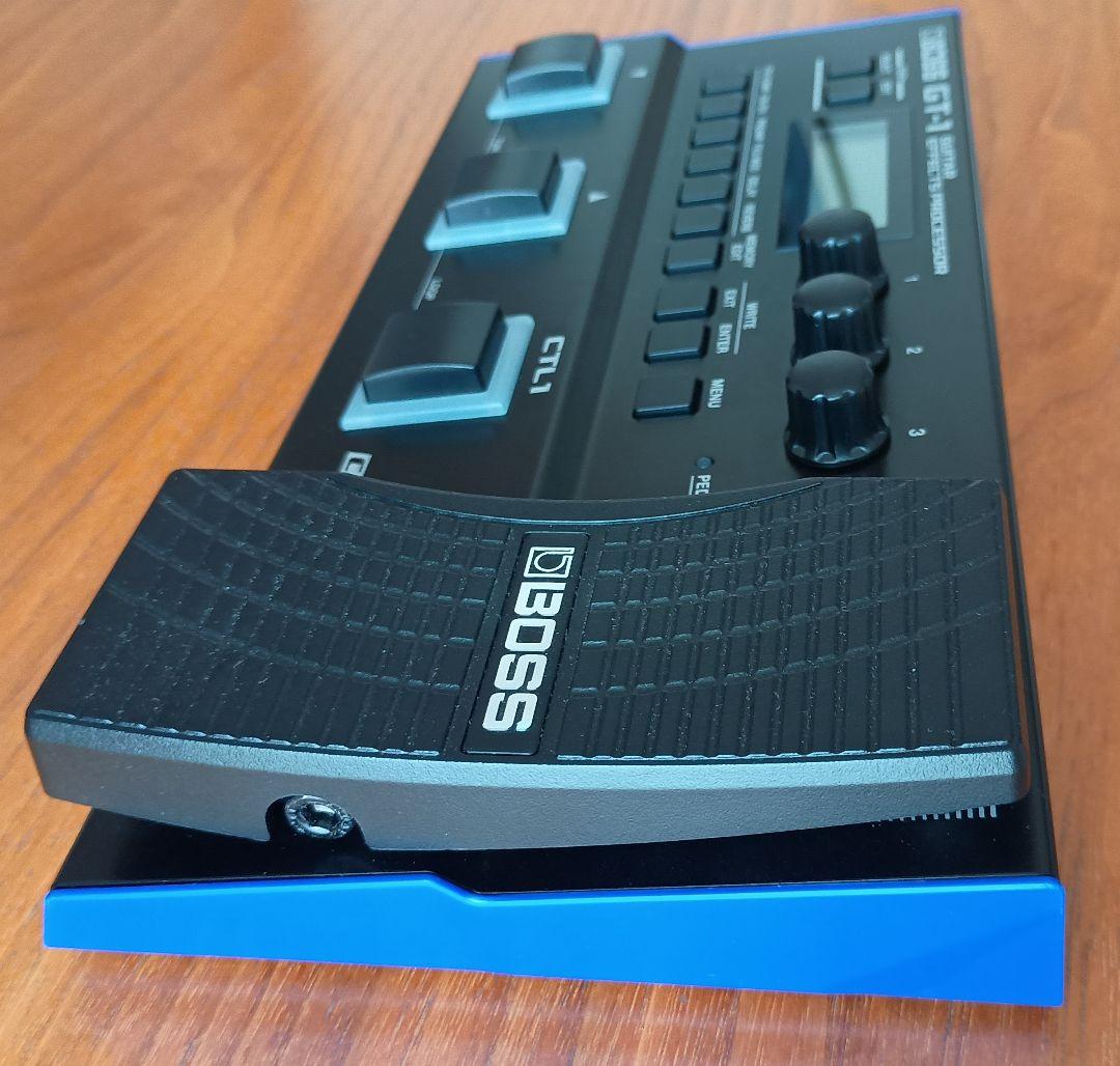 BOSS GT-1 ギターエフェクター 本体 箱付き