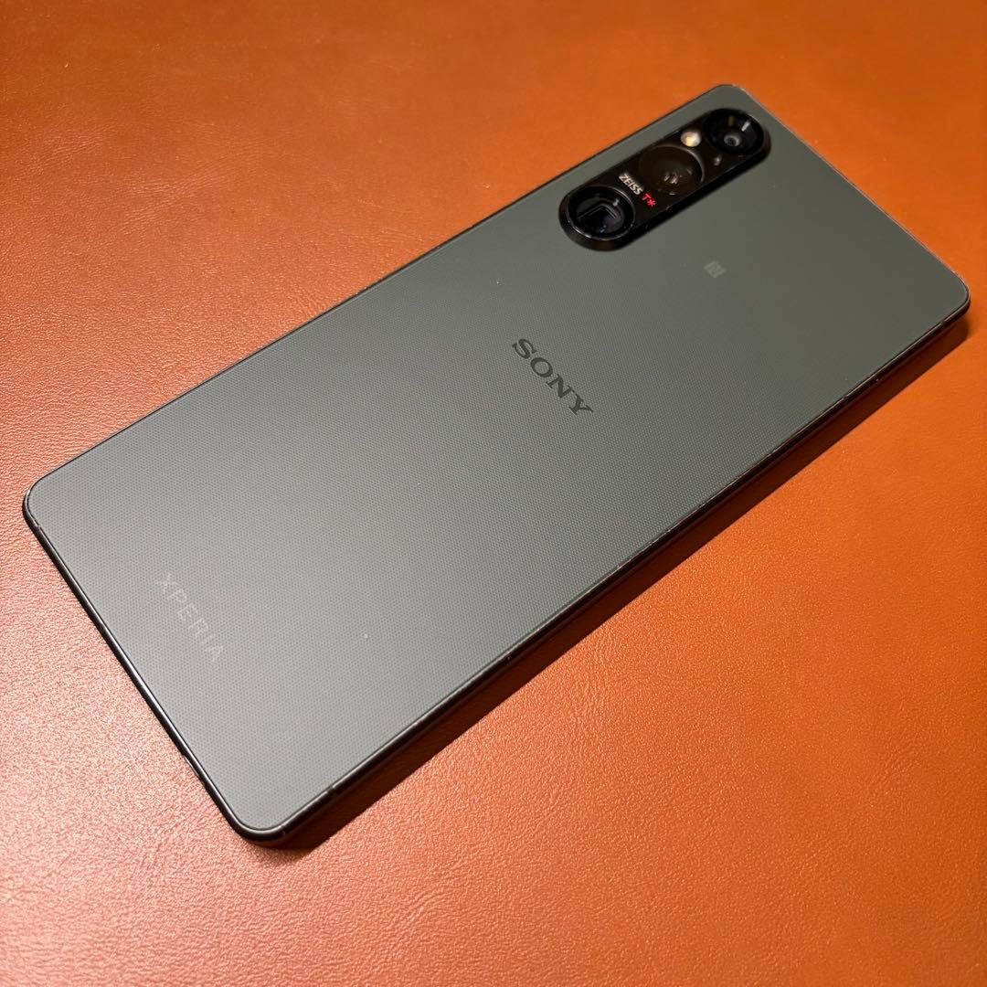 Xperia 1 V カーキグリーン RAM16GB/512GB XQ-DQ44