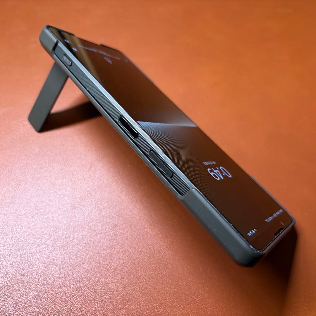 Xperia 1 V カーキグリーン RAM16GB/512GB XQ-DQ44