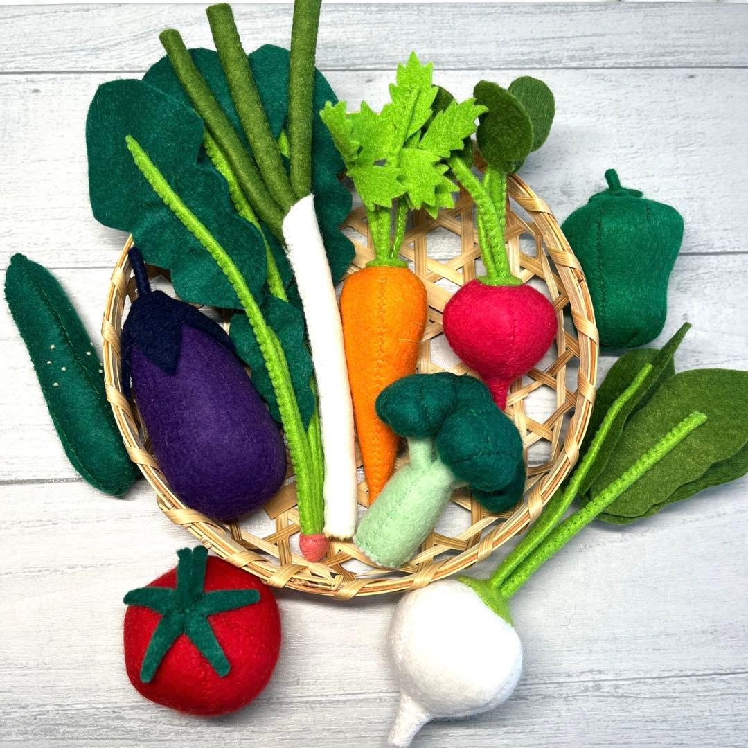 あや。フェルト　フルーツ カラフル いっぱ〜い お野菜もりもり　 食育