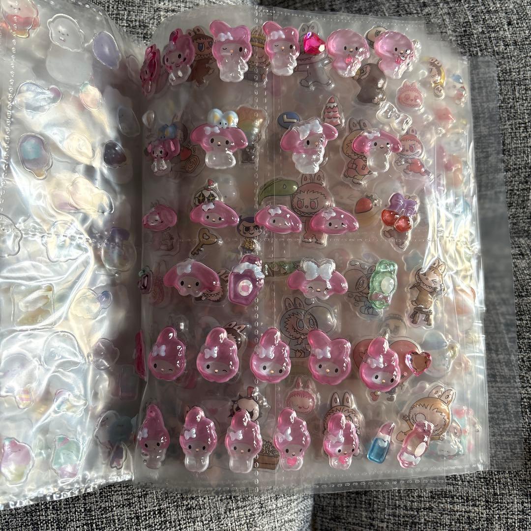 シール帳　キャラクターシール 収納ケース付き