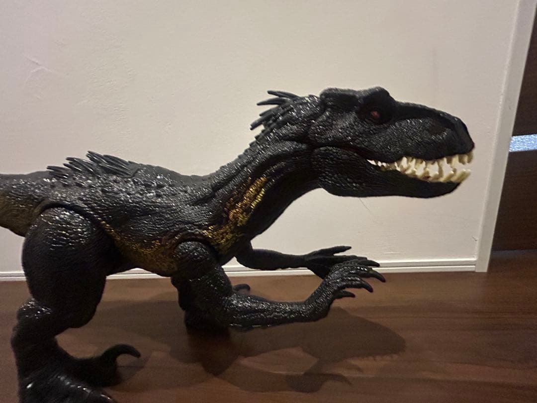 マテル ジュラシックワールド　インドラプトル【全長:約99㎝】