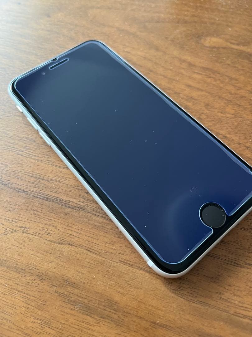 iPhone SE (第2世代) ホワイト箱付き　本体