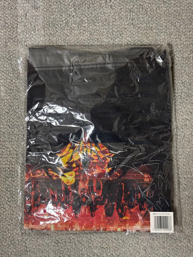 ☆1点限り！☆ 櫻坂46 ロックTシャツ XL 5th live tour
