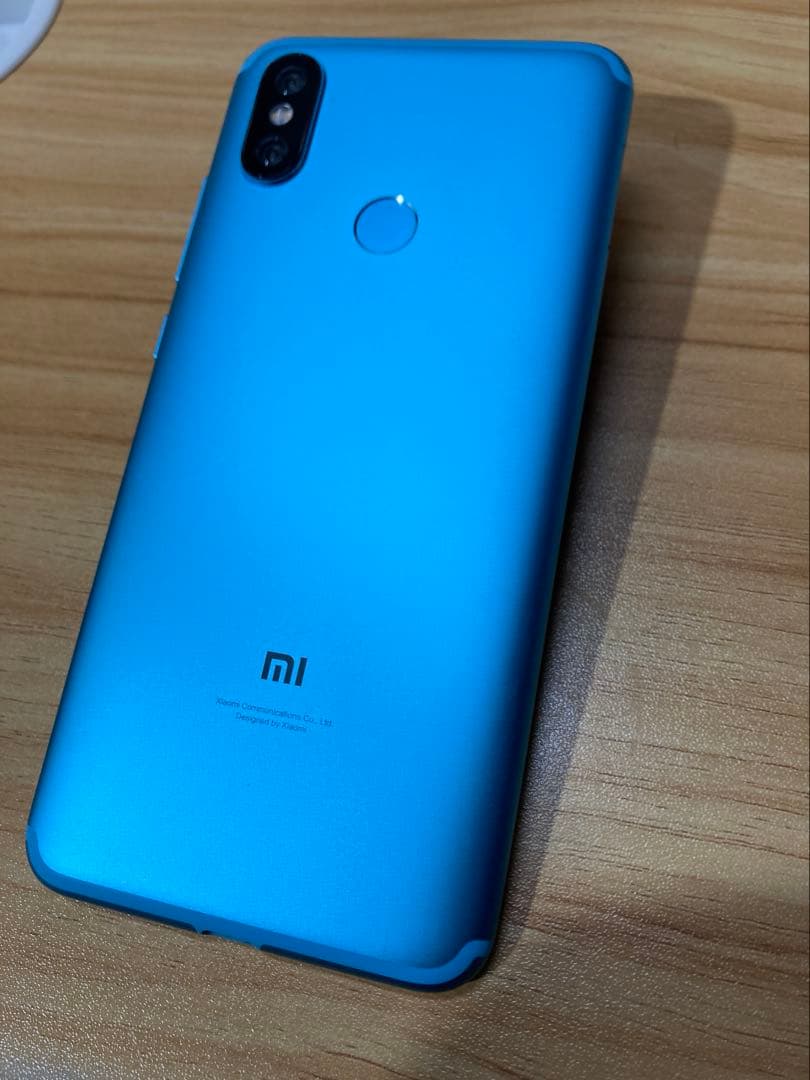 美品　Xiaomi mi6x ブルー　SIMフリー　6/128GB