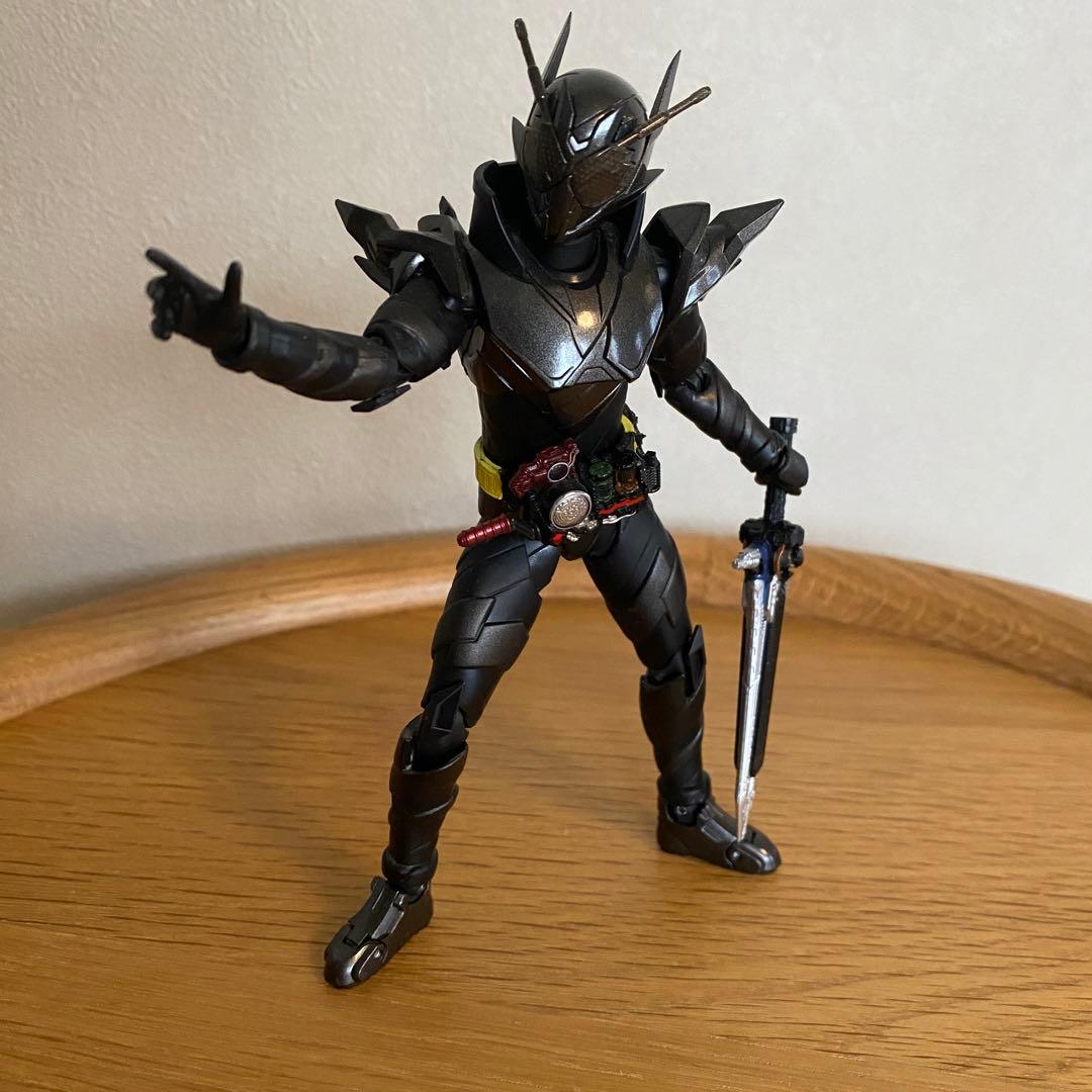 Shfiguarts フィギュアーツ 仮面ライダークローズ　メタルビルド　000