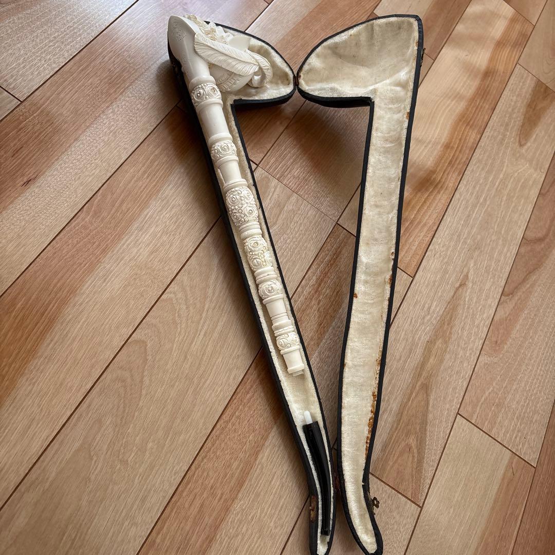 メシャムパイポ人物像 ホワイト 専用ケース付き