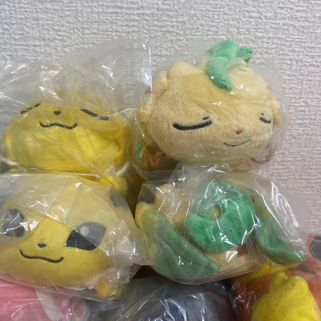 ポケモンセンター限定 くったりぬいぐるみ イーブイ進化系18体セット　コンプ品