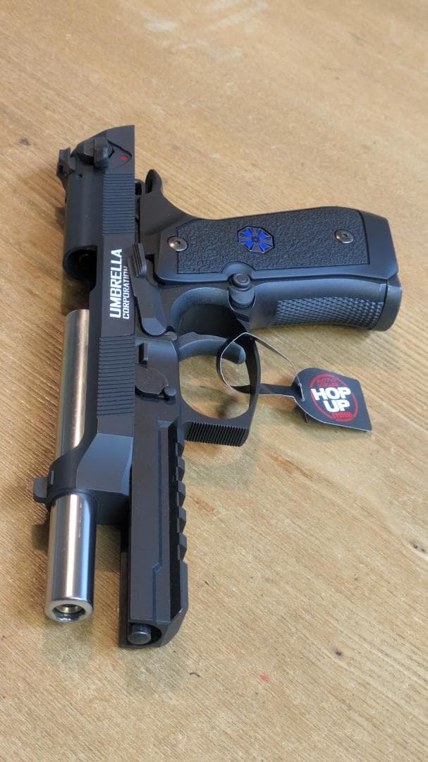 最終価格　東京マルイ アルバート.W.モデル 01P バイオハザード 動作OK