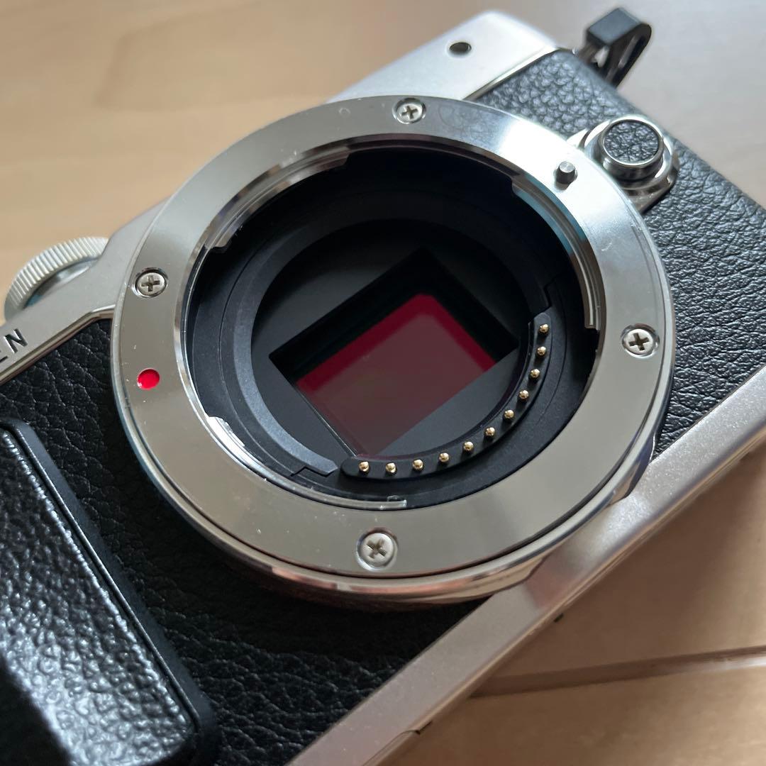 OLYMPUS PEN E-PL7 ミラーレス一眼カメラ