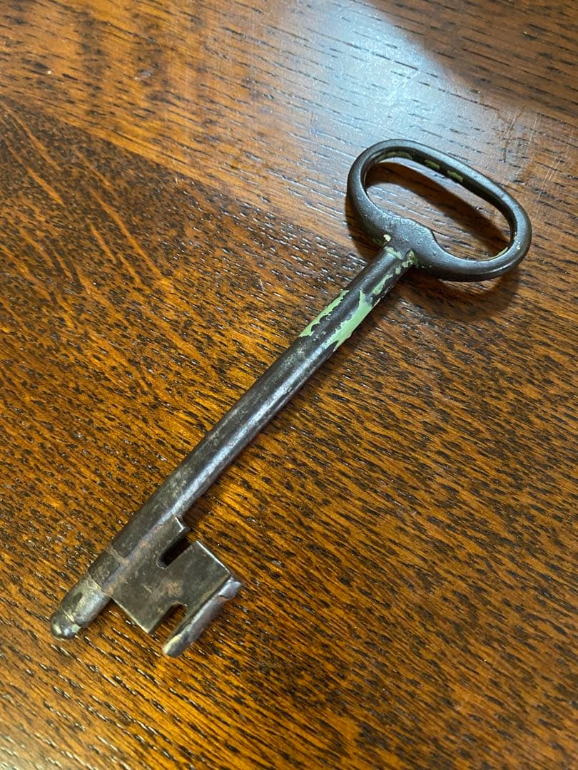 フランスアンティークグリーンキャビネット