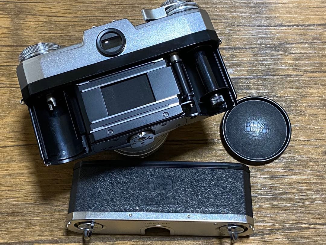 Contarex + Planar 50mm f2 整備済み