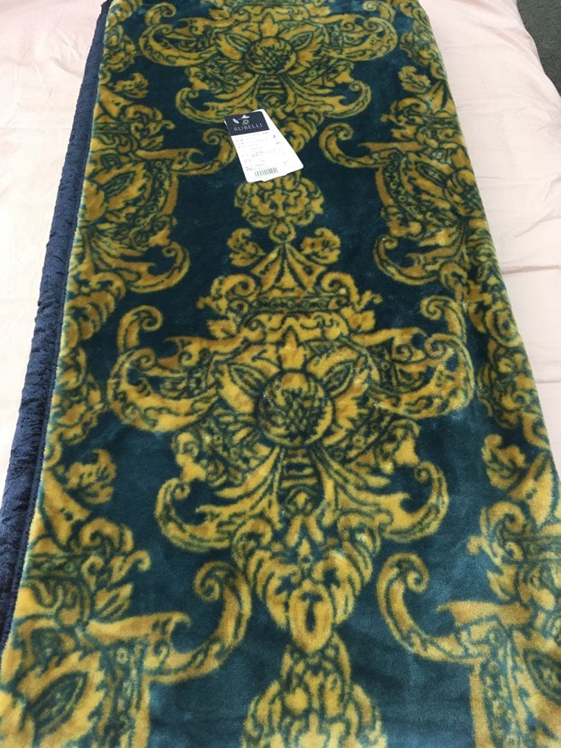 西川リビング　RUBELLI ニューマイヤー毛布　S