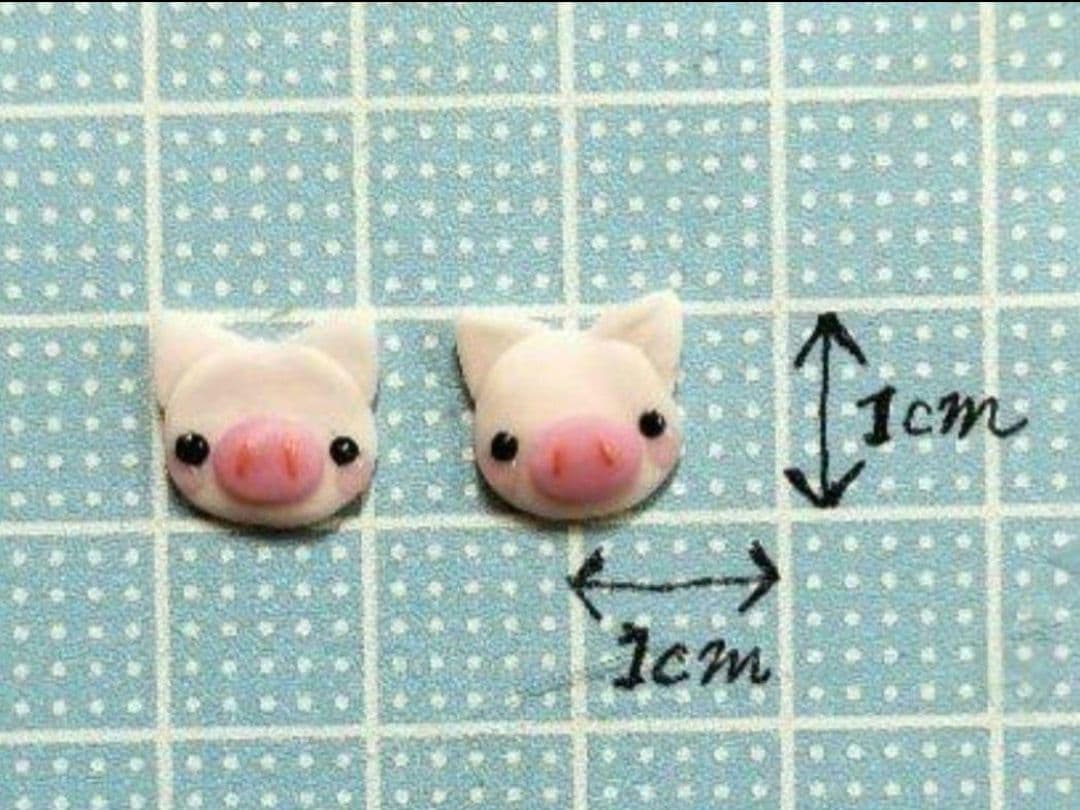 ブタちゃんポストピアス
