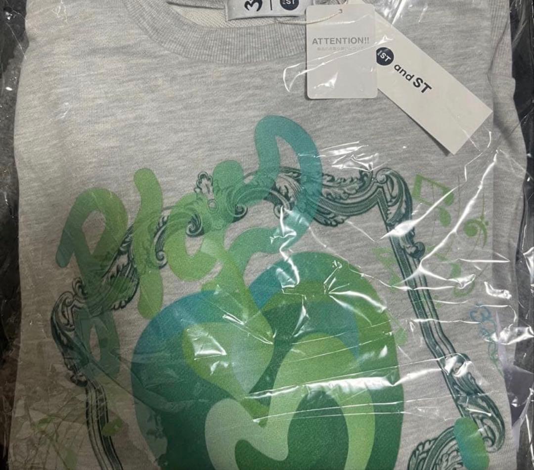 ミセスグリーンアップルスウェットand STコラボ　グレー