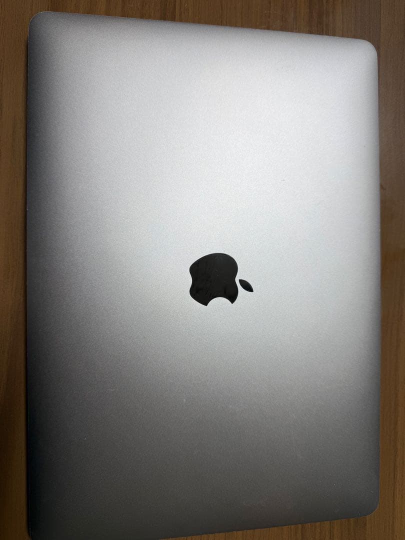 MacBook Pro 2018 13インチ i5 16GB / 512GB