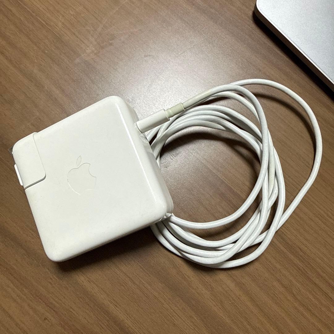 MacBook Pro 2018 13インチ i5 16GB / 512GB