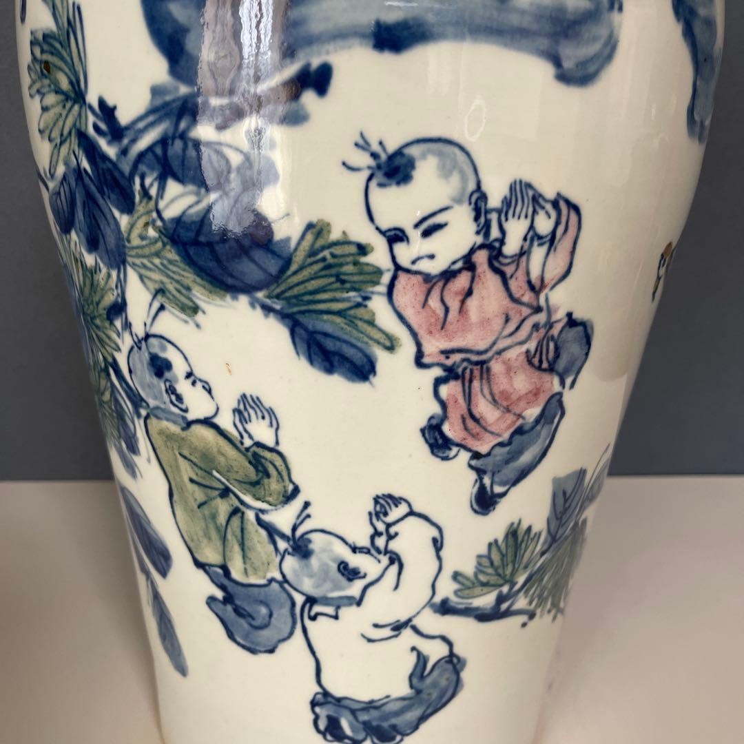 『骨董・美術』 27cmX 45cm 唐子（からこ）『青花』人物文瓶　中国